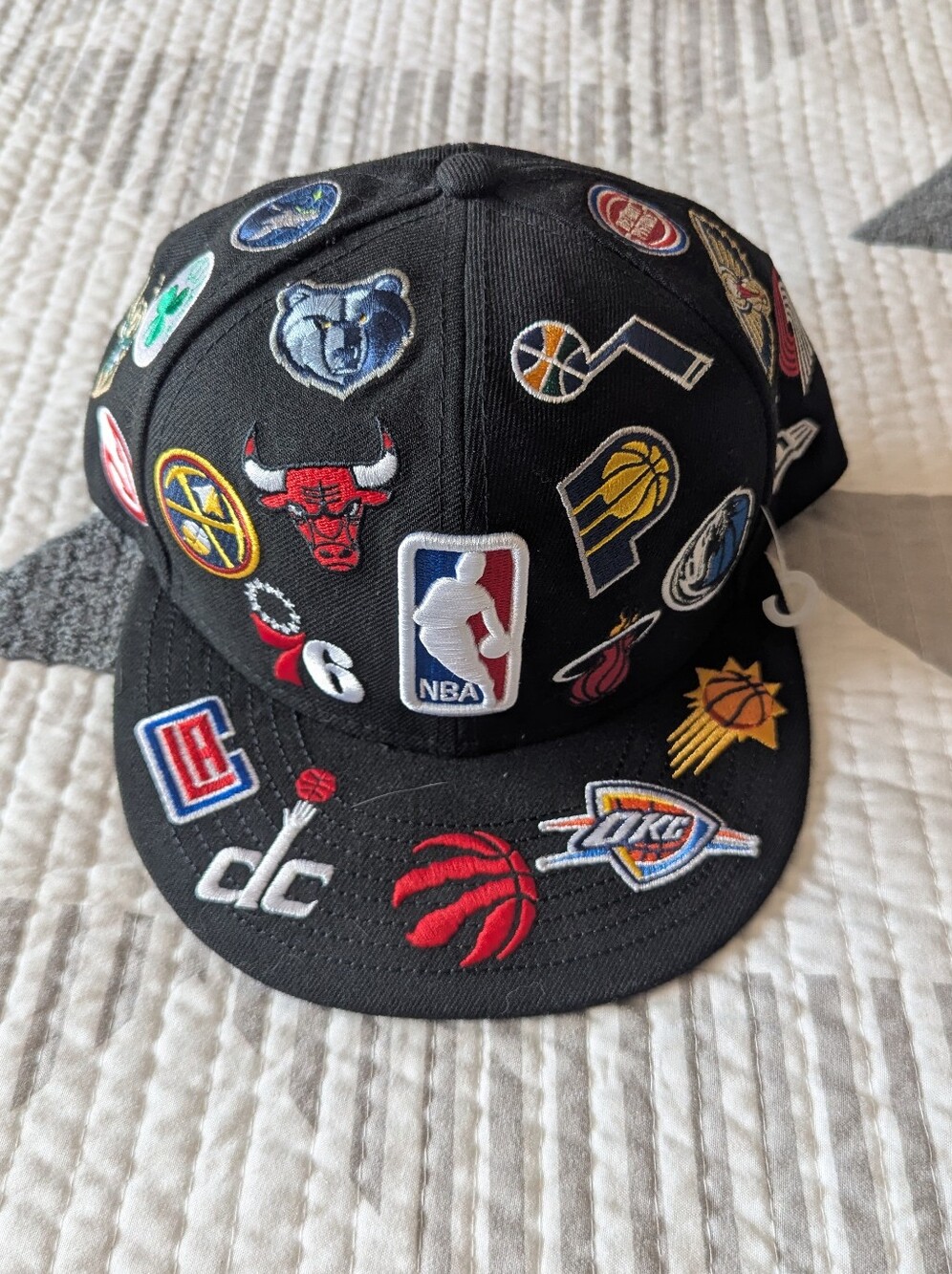New Era NBA Logo Hat Size 7 1/4
